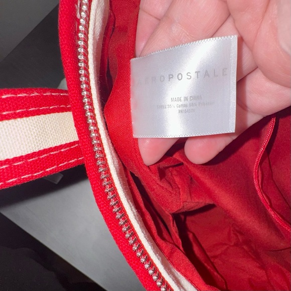 Aeropostale Red & White Farm Fresh Tote crossbody Bag w coin purse & charms NWT - Picture 12 of 16